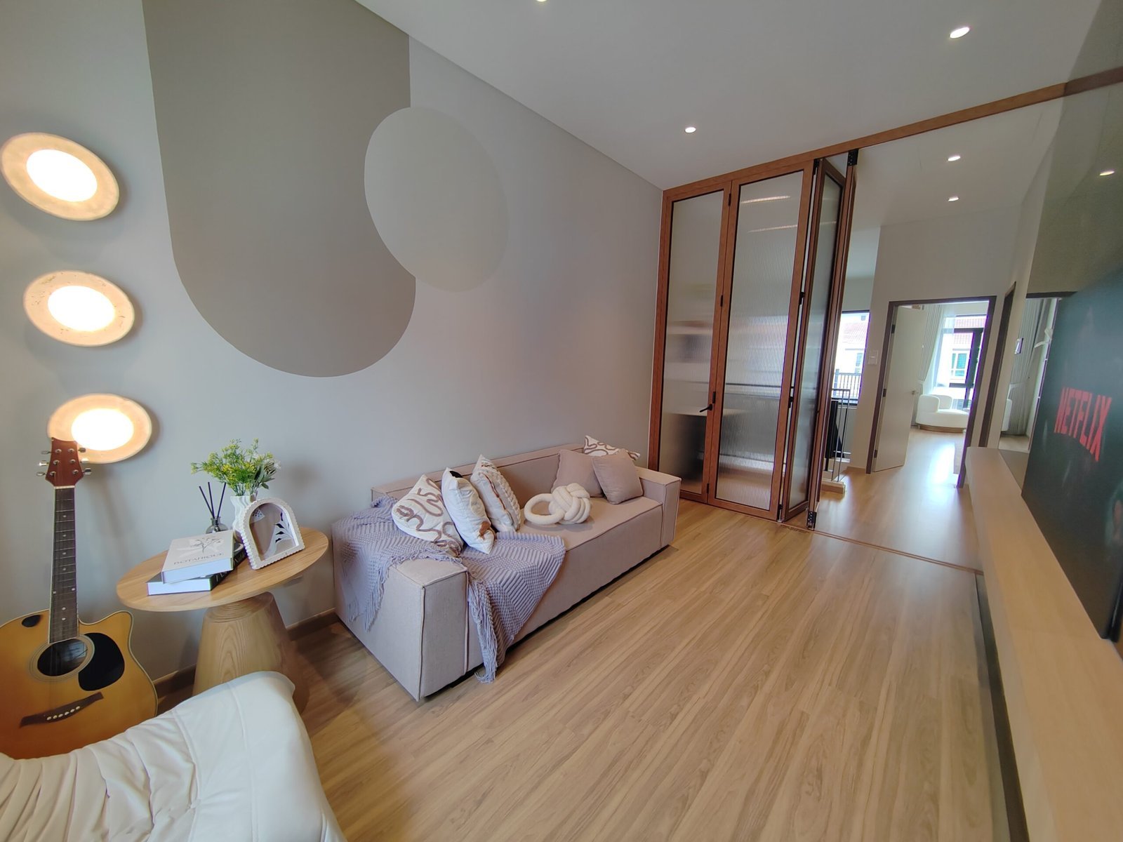 11.2nd_room_reverse_view