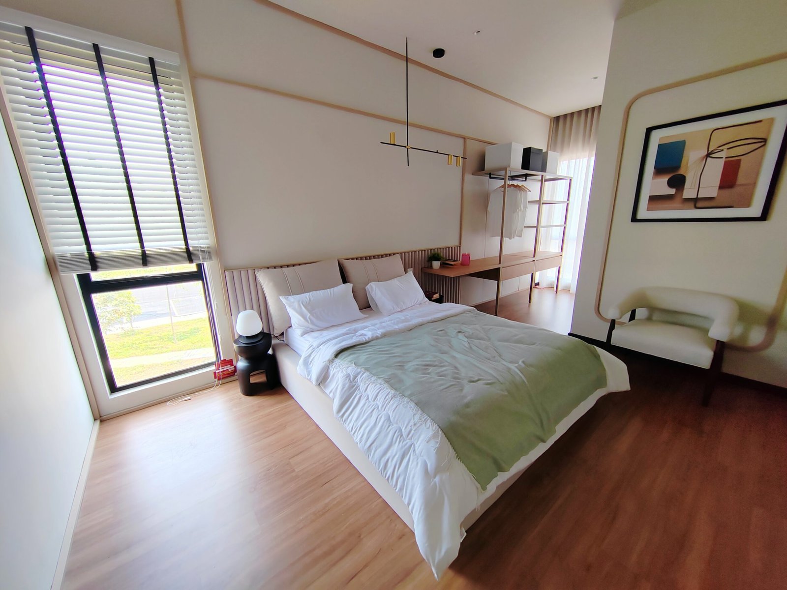 13._2nd_room
