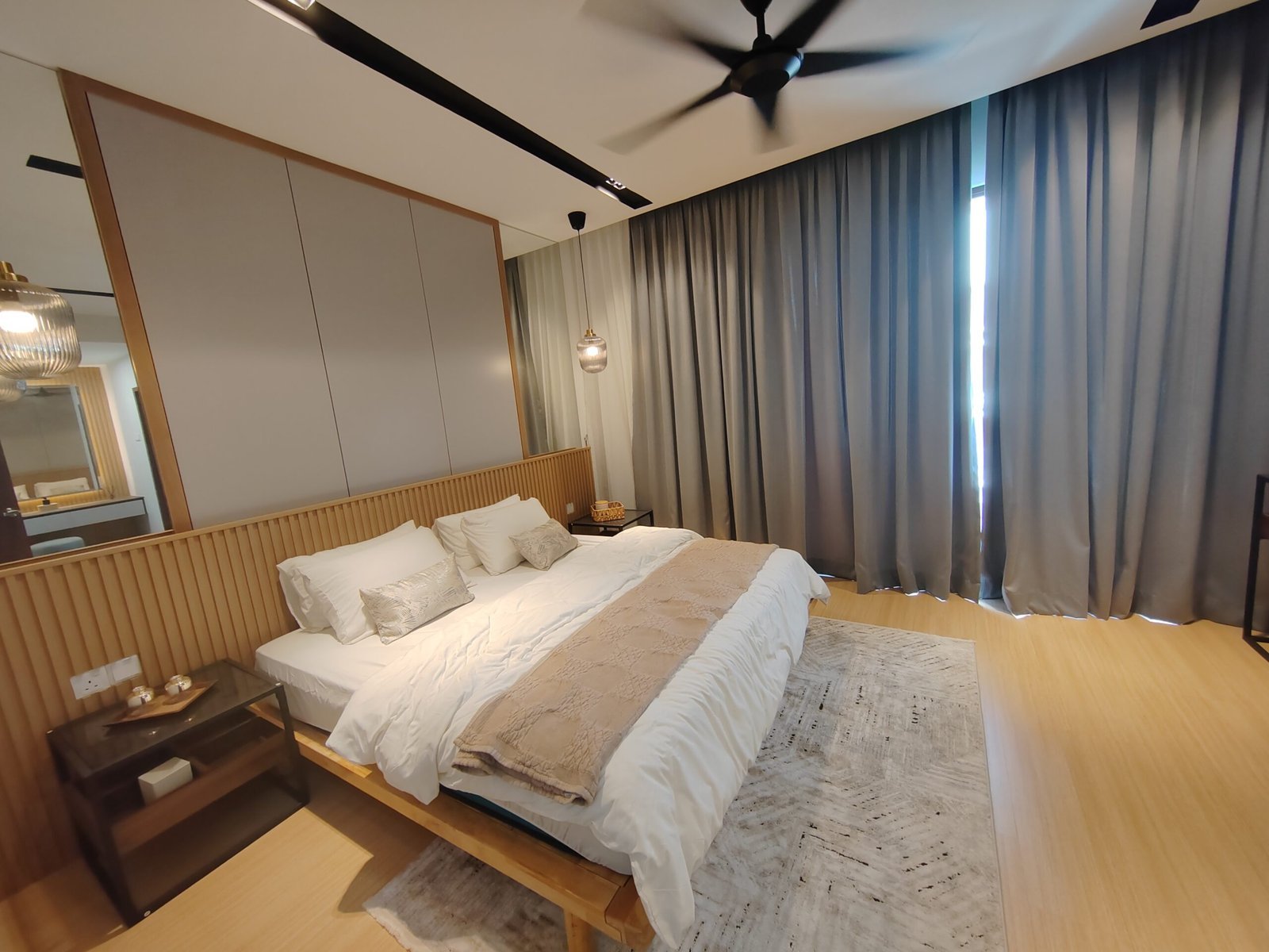 7. Master Room_