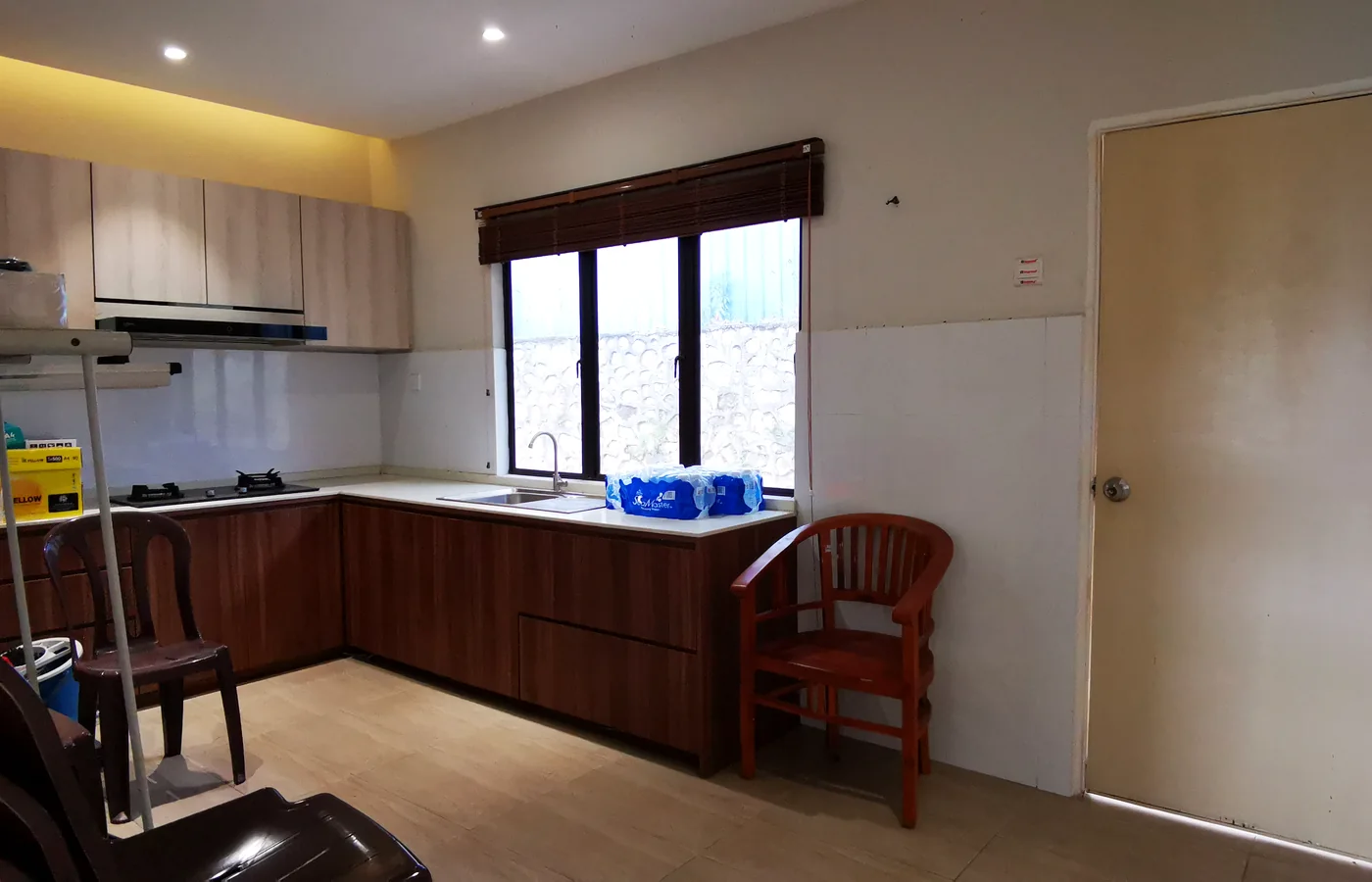 Ruang dapur rumah contoh Kerayong Hills